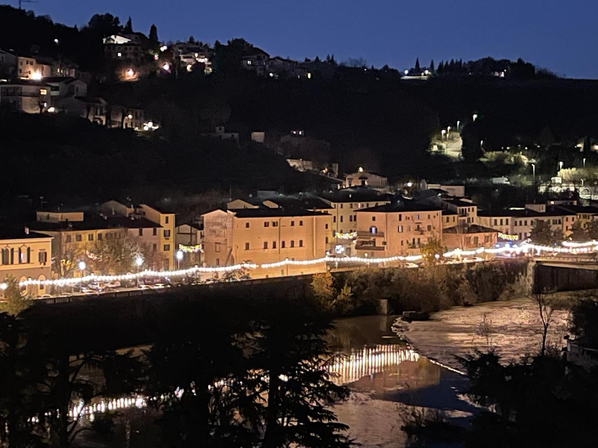 Sesto Piano Apartment Incisa in Val d'Arno Bagian luar foto