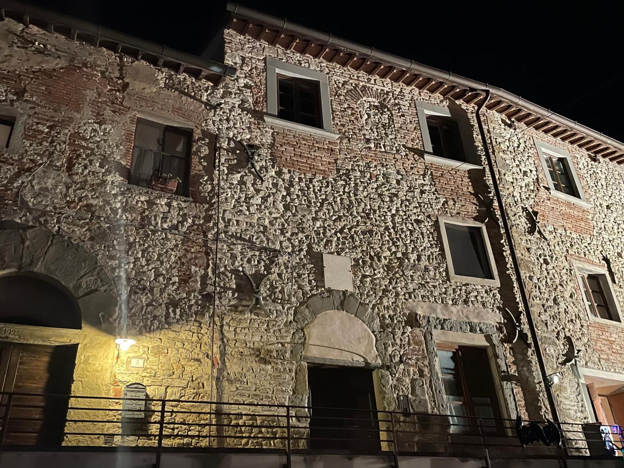 Sesto Piano Apartment Incisa in Val d'Arno Bagian luar foto
